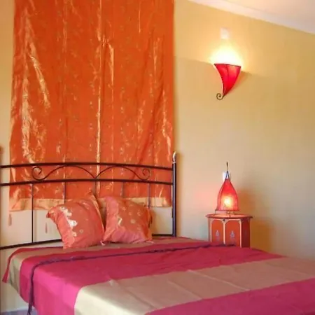 Inn Seventies Cheap And Chic Гостевой дом Лагуш