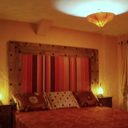Seventies Cheap & Chic Two 3* Lagos