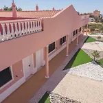 Inn Seventies Cheap & Chic Two Apartahotel 3*