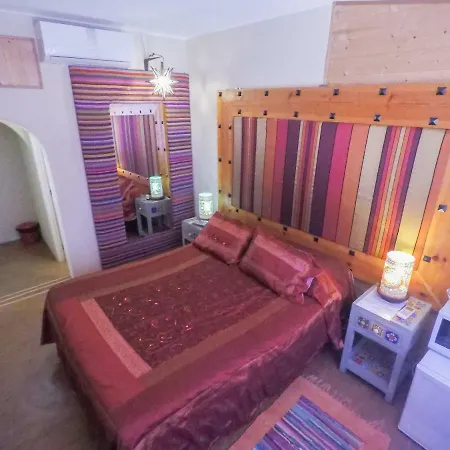 Seventies Cheap & Chic Two Lejlighedshotel