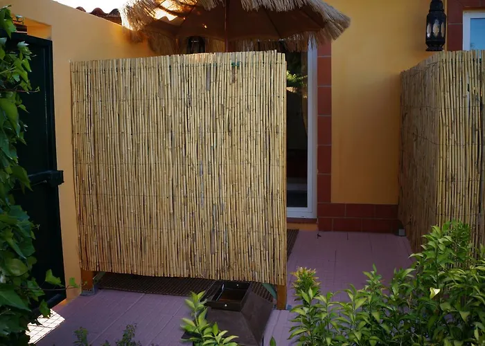 Inn Seventies Cheap & Chic Two 아파트호텔 3*