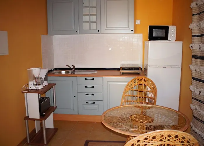 Inn Seventies Cheap & Chic Two 아파트호텔 라고스