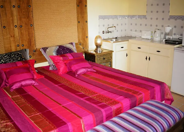 Inn Seventies Cheap & Chic Two 아파트호텔