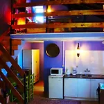 Inn Seventies Cheap & Chic Two 3* Lagos