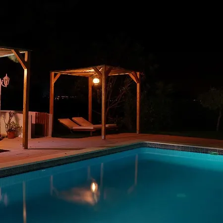 Inn Seventies Cheap & Chic Two Apart-hotel Lagos