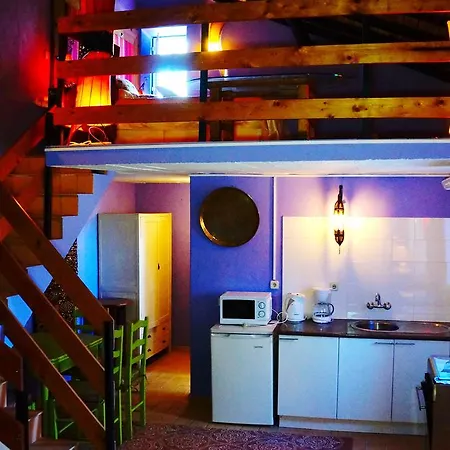 Inn Seventies Cheap & Chic Two 3* Lagos