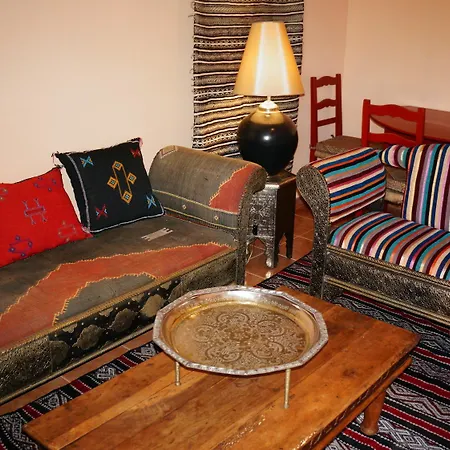 Apart-hotel Inn Seventies Cheap & Chic Two